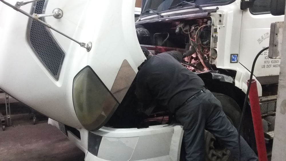 Volvo Engine Repair - 